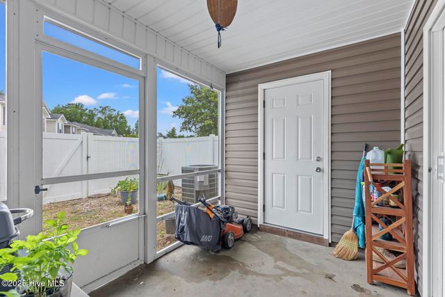300 Glen Cannon Drive, Jacksonville, NC 28546