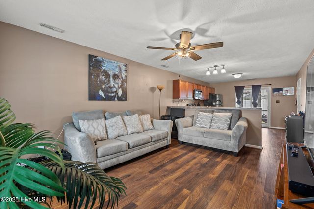 300 Glen Cannon Drive, Jacksonville, NC 28546