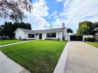 3041 Yellowtail Drive, Los Alamitos, CA 90720