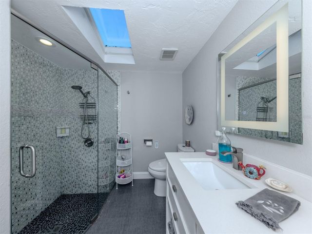 4710 HIDDEN FOREST LANE, Sarasota, FL 34235