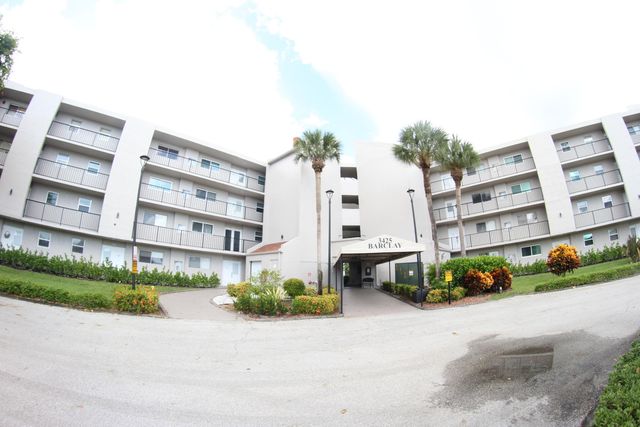 3425 VIA POINCIANA 203, Lake Worth, FL 33467