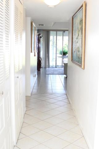 3425 VIA POINCIANA 203, Lake Worth, FL 33467
