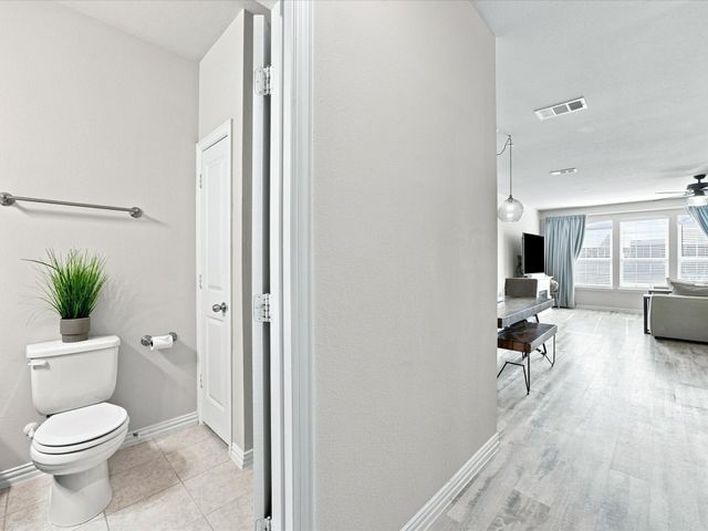 3049 Solana Circle, Denton, TX 76207