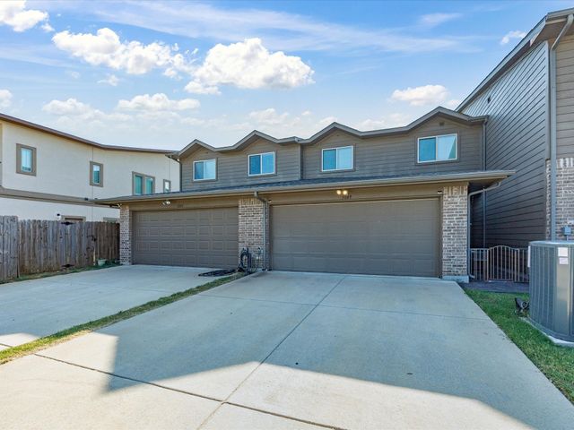 3049 Solana Circle, Denton, TX 76207