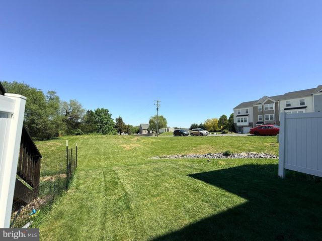 16 BRITANIA CT, Martinsburg, WV 25405