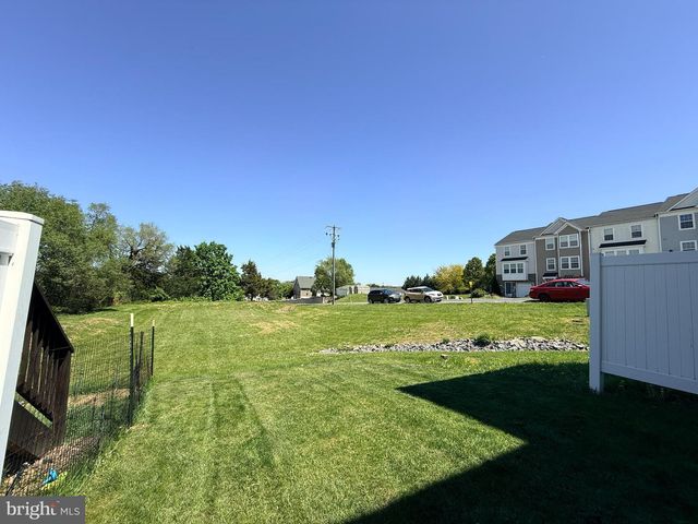 16 BRITANIA CT, Martinsburg, WV 25405