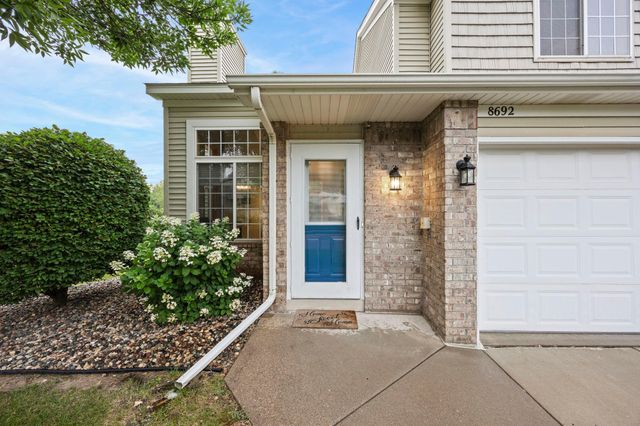 8692 Bechtel Avenue 73, Inver Grove Heights, MN 55076