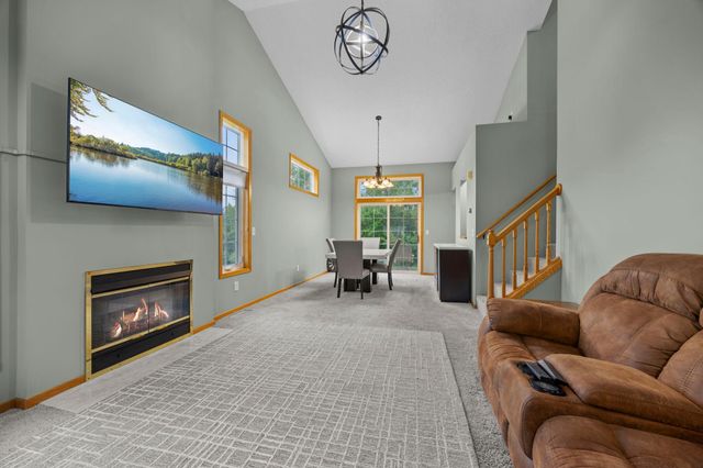 8692 Bechtel Avenue 73, Inver Grove Heights, MN 55076