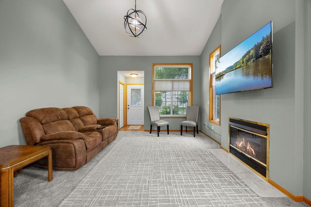 8692 Bechtel Avenue 73, Inver Grove Heights, MN 55076