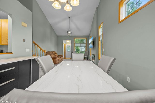 8692 Bechtel Avenue 73, Inver Grove Heights, MN 55076