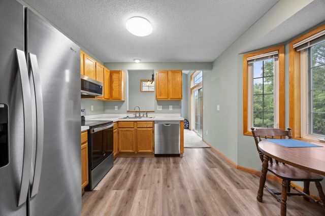 8692 Bechtel Avenue 73, Inver Grove Heights, MN 55076