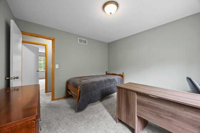 8692 Bechtel Avenue 73, Inver Grove Heights, MN 55076