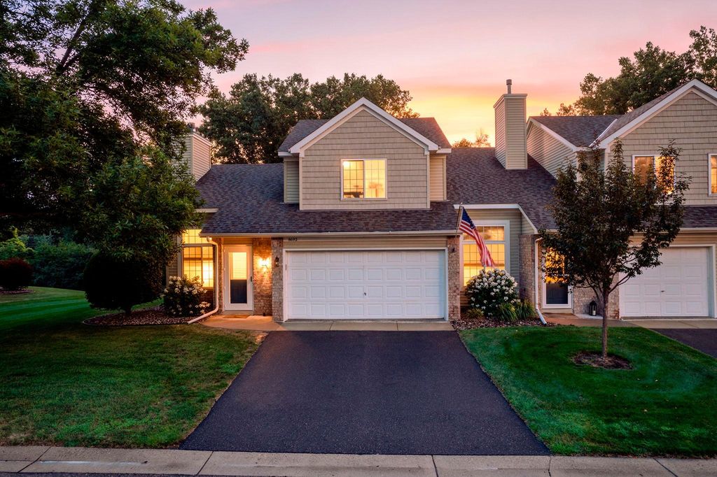 8692 Bechtel Avenue 73, Inver Grove Heights, MN 55076