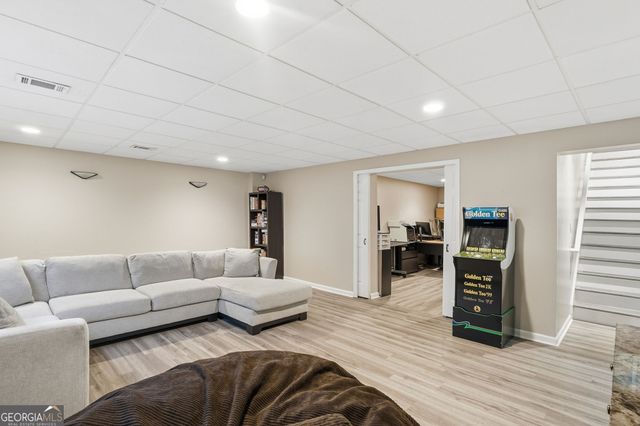 1306 Benbrooke Lane NW, Acworth, GA 30101