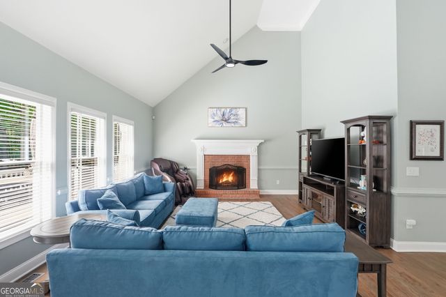 1306 Benbrooke Lane NW, Acworth, GA 30101