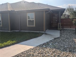 5375 County Road 73a B40, Robstown, TX 78380