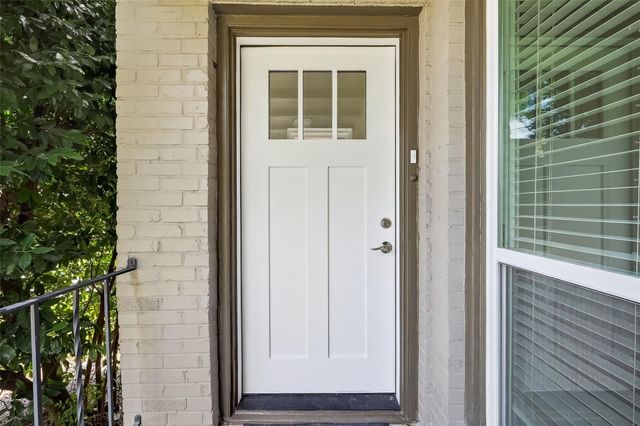 2328 Mcclendon Street B, Houston, TX 77030