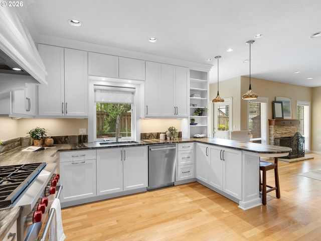 15262 Nw CASEY Dr, Portland, OR 97229