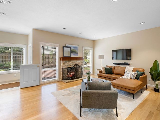 15262 Nw CASEY Dr, Portland, OR 97229