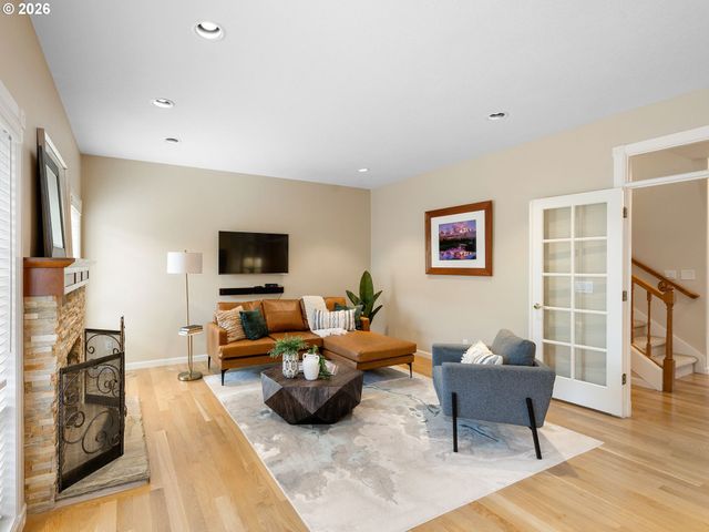 15262 Nw CASEY Dr, Portland, OR 97229