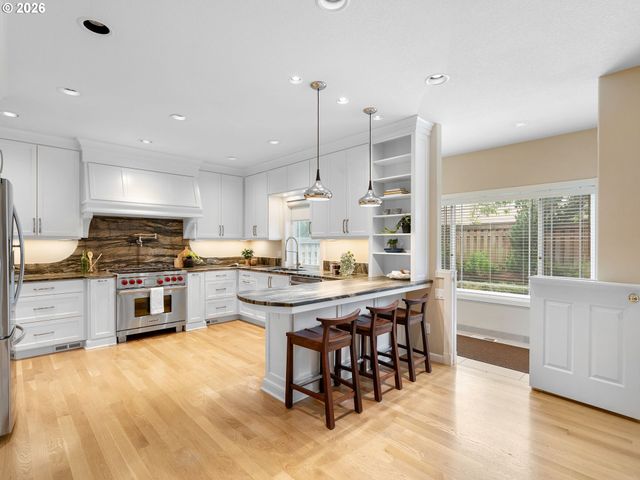 15262 Nw CASEY Dr, Portland, OR 97229