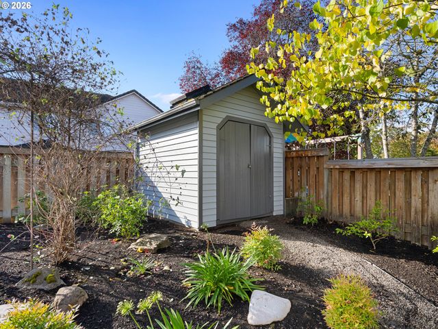 15262 Nw CASEY Dr, Portland, OR 97229