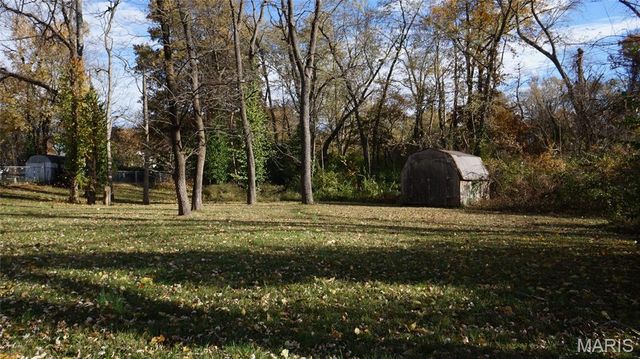 1801 Roosevelt Avenue, Belleville, IL 62226