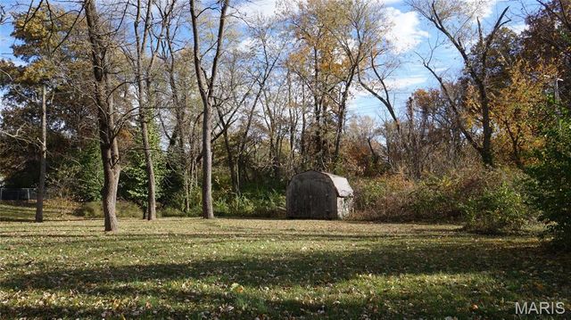 1801 Roosevelt Avenue, Belleville, IL 62226