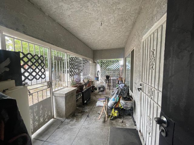 3044 Cesar Chavez Boulevard, Fresno, CA 93721