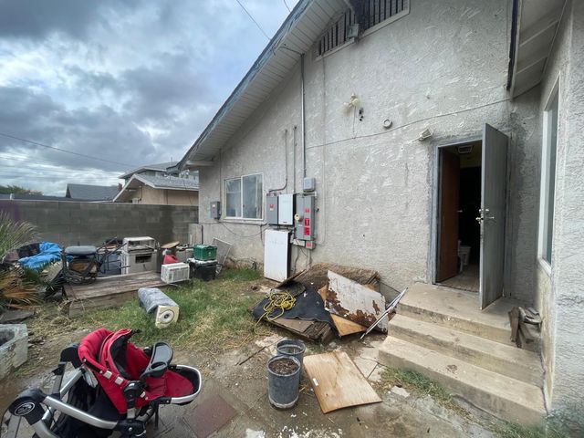 3044 Cesar Chavez Boulevard, Fresno, CA 93721