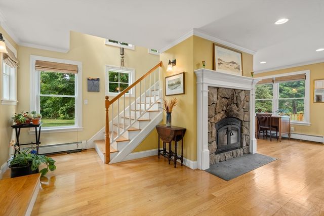 175 Pelham Island Road, Wayland, MA 01778