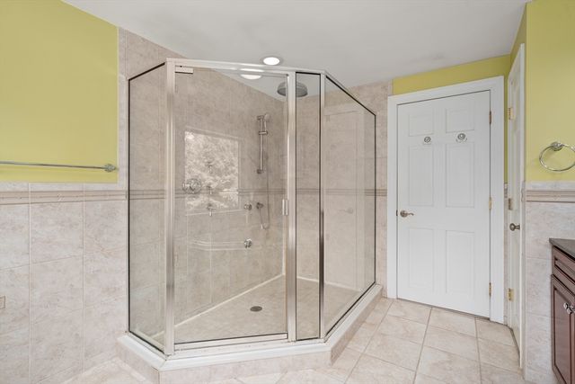 175 Pelham Island Road, Wayland, MA 01778