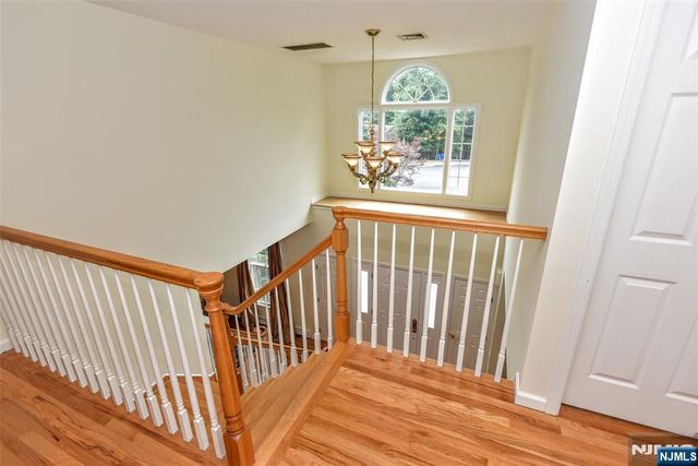 48 Ackerman Street, Waldwick, NJ 07430