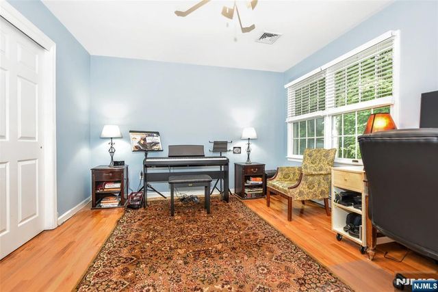 48 Ackerman Street, Waldwick, NJ 07430
