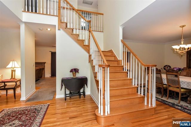 48 Ackerman Street, Waldwick, NJ 07430