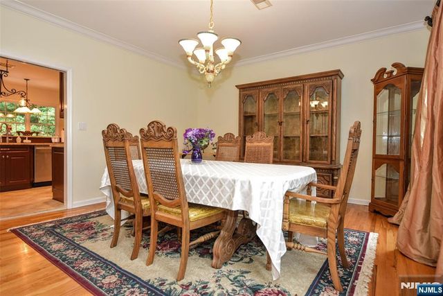 48 Ackerman Street, Waldwick, NJ 07430