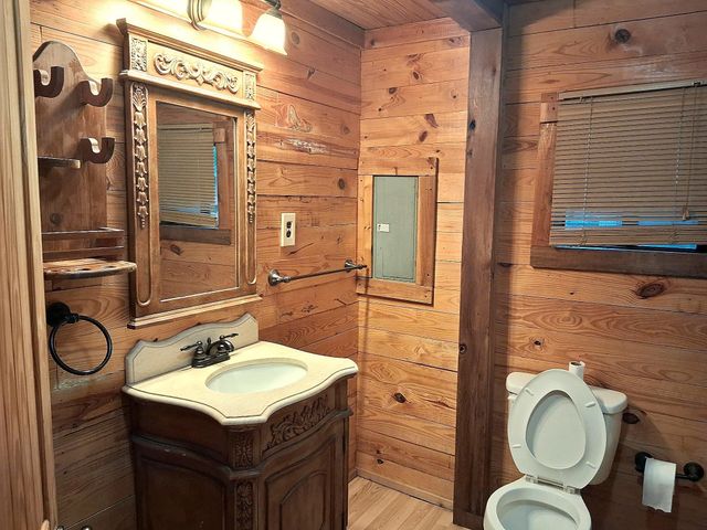 840 Liberty Church Rd, Harleton, TX 75651