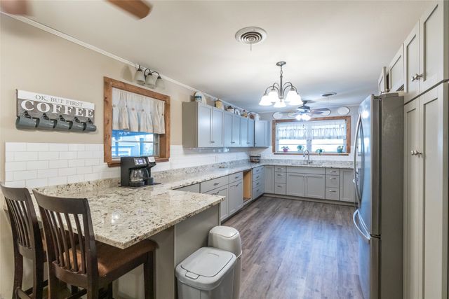 771 E 6th Street, Baird, TX 79504