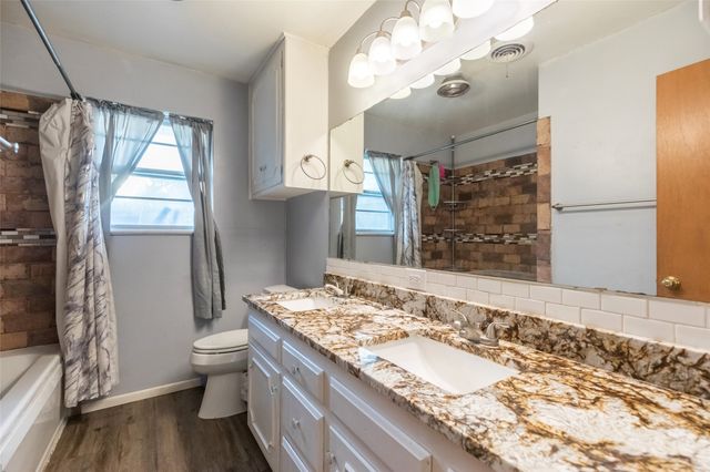 771 E 6th Street, Baird, TX 79504