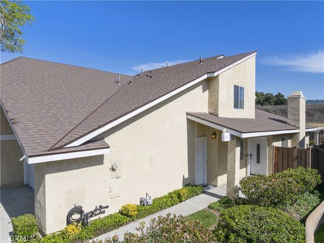 16722 Shinedale Drive, Canyon Country, CA 91387