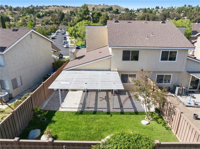 16722 Shinedale Drive, Canyon Country, CA 91387