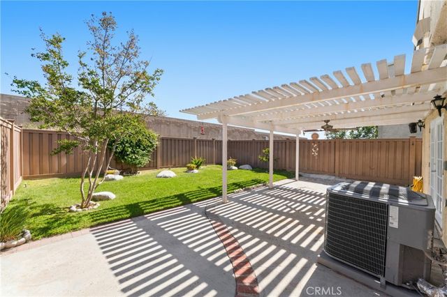 16722 Shinedale Drive, Canyon Country, CA 91387