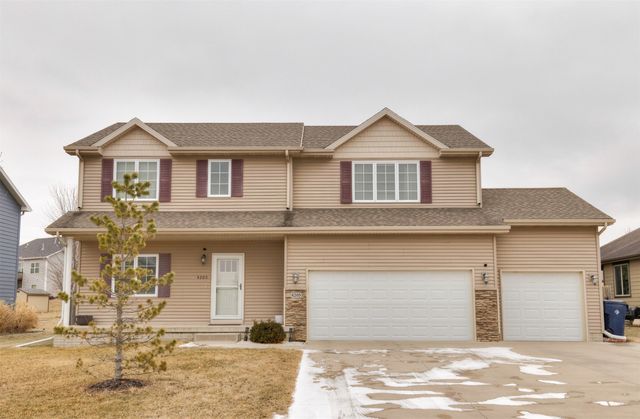 4205 147th Street, Urbandale, IA 50323