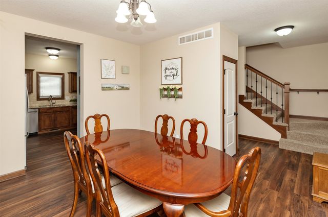 4205 147th Street, Urbandale, IA 50323