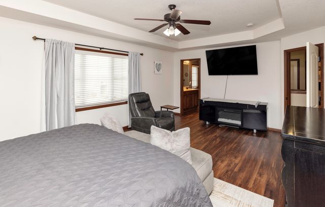 4205 147th Street, Urbandale, IA 50323