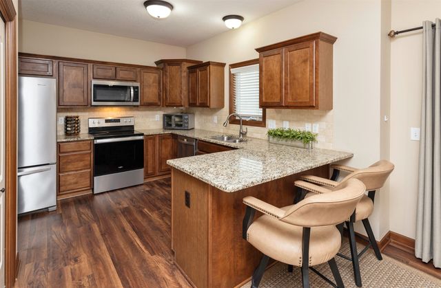 4205 147th Street, Urbandale, IA 50323