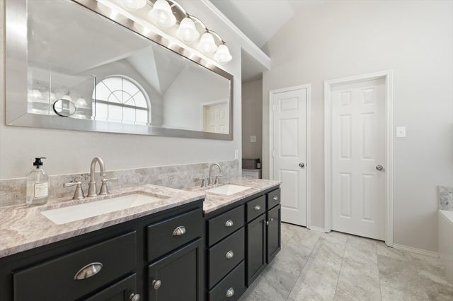 4673 Rincon Way, Fort Worth, TX 76137