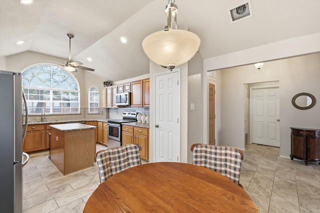 4673 Rincon Way, Fort Worth, TX 76137