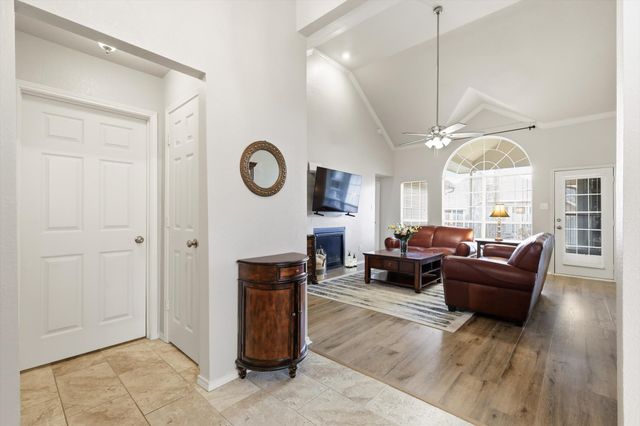 4673 Rincon Way, Fort Worth, TX 76137