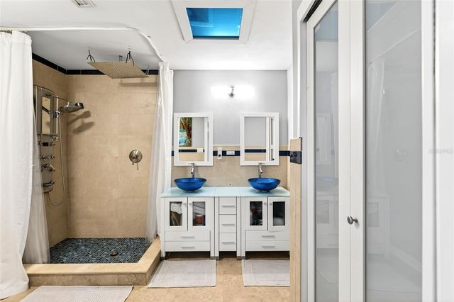 11795 SW HIGHWAY 484, Dunnellon, FL 34432